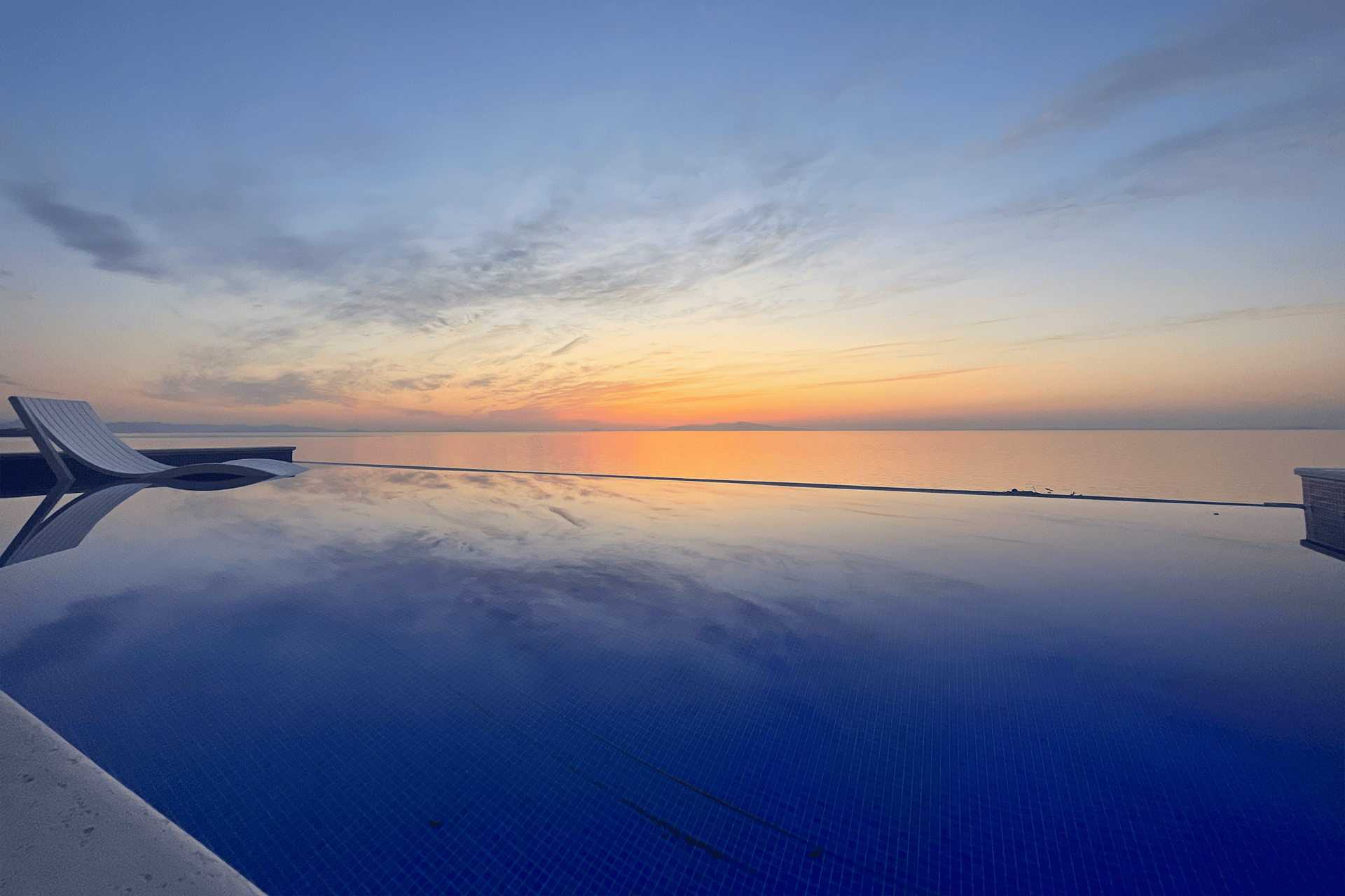 ภายนอกอาคาร