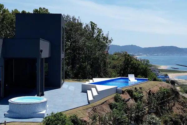 ภายนอกอาคาร