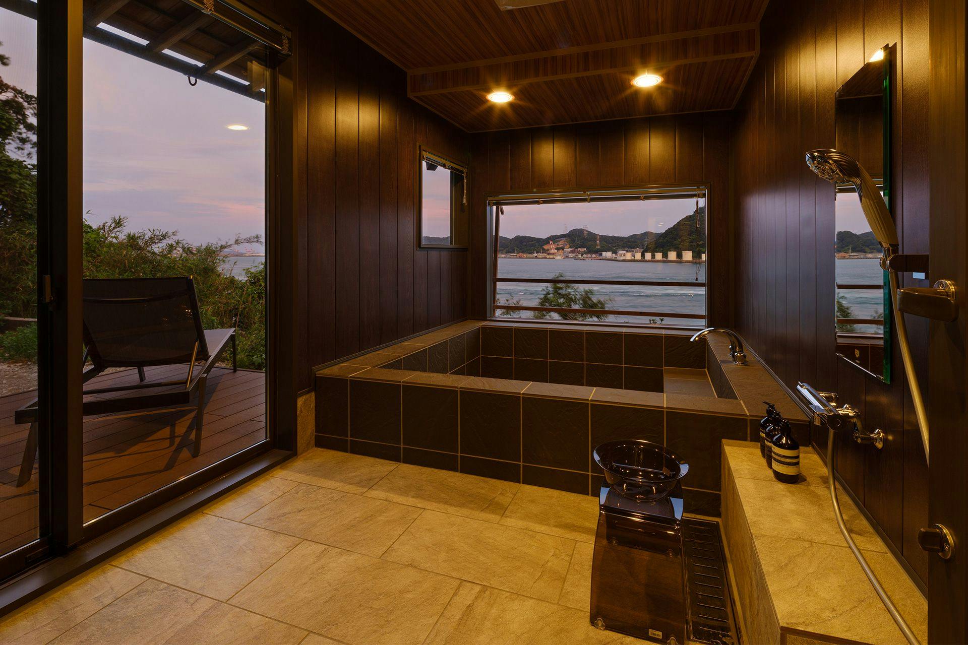 UMI-IRO～うみいろ下関～