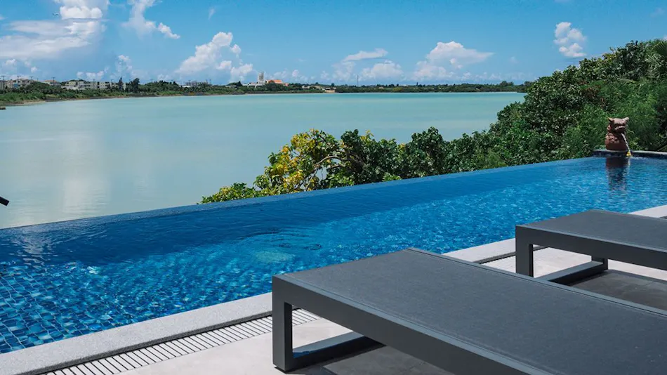 Villa M BAYFRONT YONAHA ~Pool & Sauna Retreat~