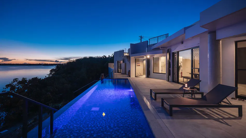 Villa M BAYFRONT YONAHA ~Pool & Sauna Retreat~