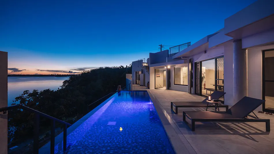Villa M BAYFRONT YONAHA ~Pool & Sauna Retreat~