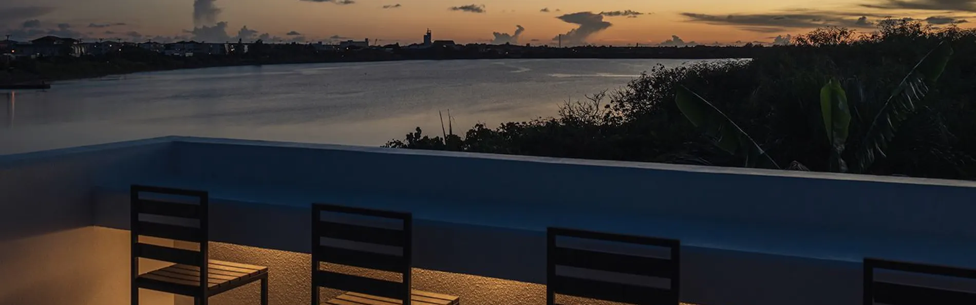 Villa M BAYFRONT YONAHA ~Pool&Sauna Retreat~