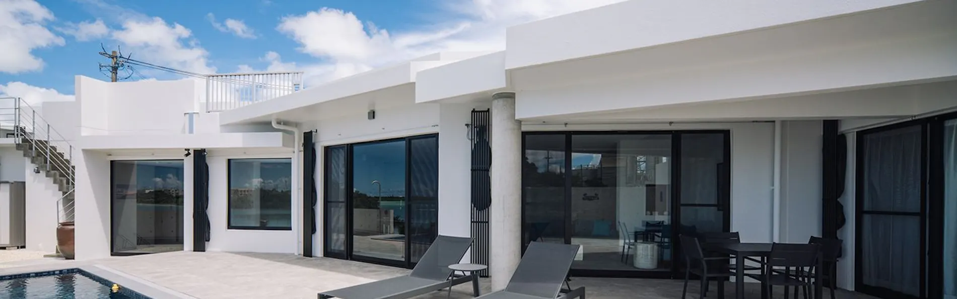 Villa M BAYFRONT YONAHA ~Pool&Sauna Retreat~
