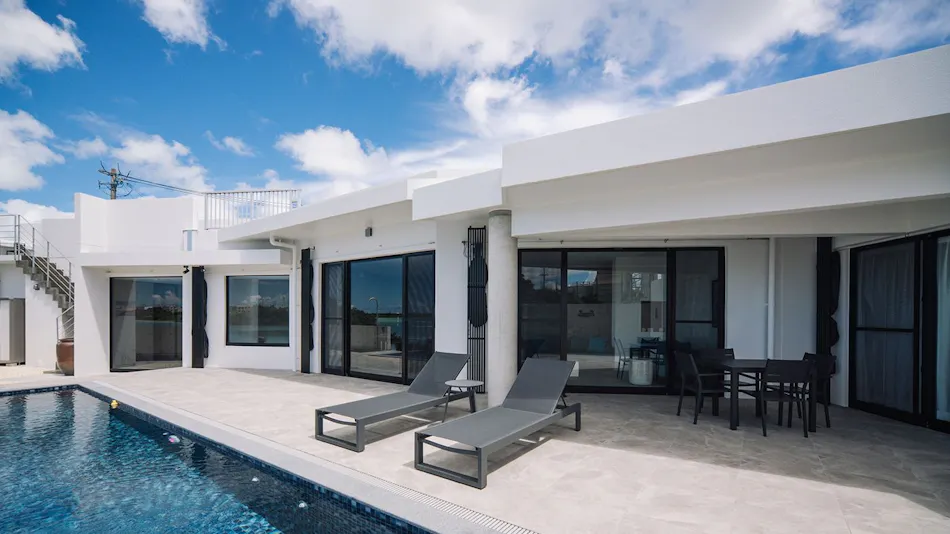 Villa M BAYFRONT YONAHA ~Pool & Sauna Retreat~