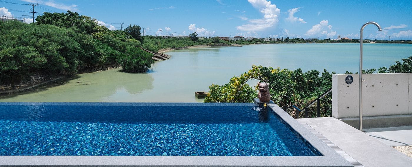 Villa M BAYFRONT YONAHA ~Pool & Sauna Retreat~