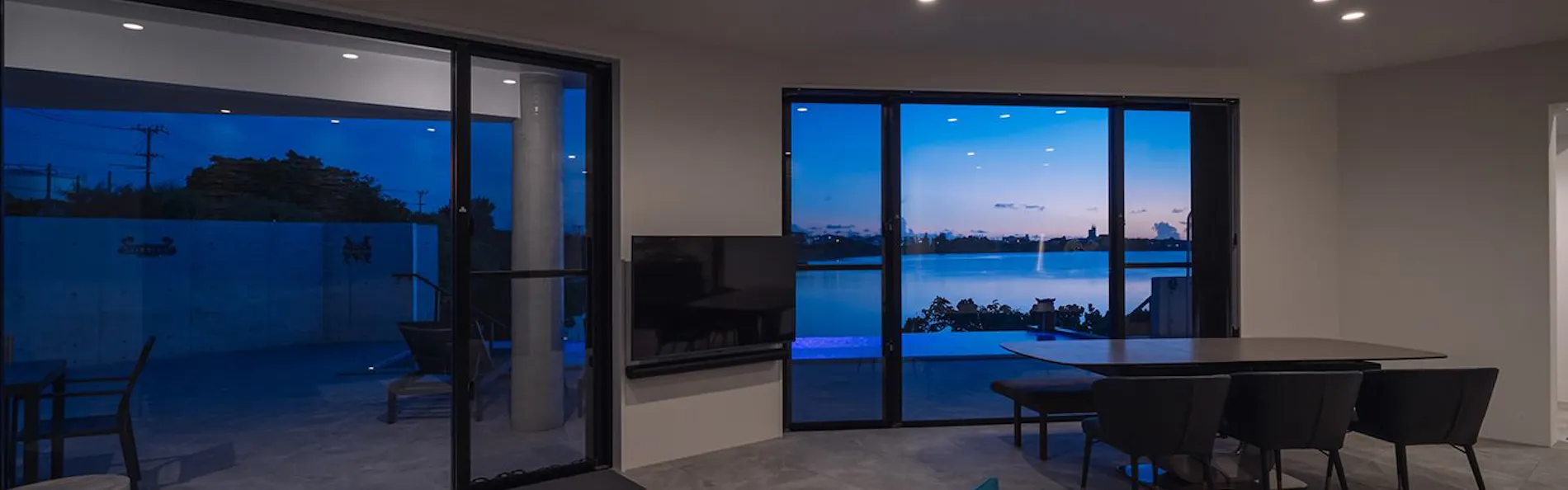 Villa M BAYFRONT YONAHA ~Pool&Sauna Retreat~