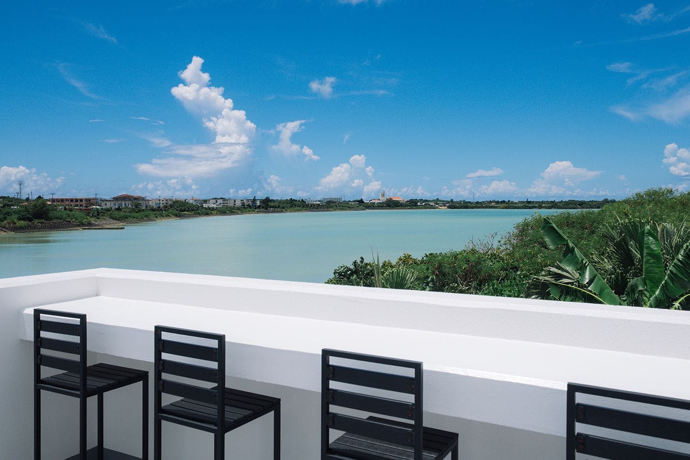 Villa M BAYFRONT YONAHA  ～Pool&Sauna Retreat～