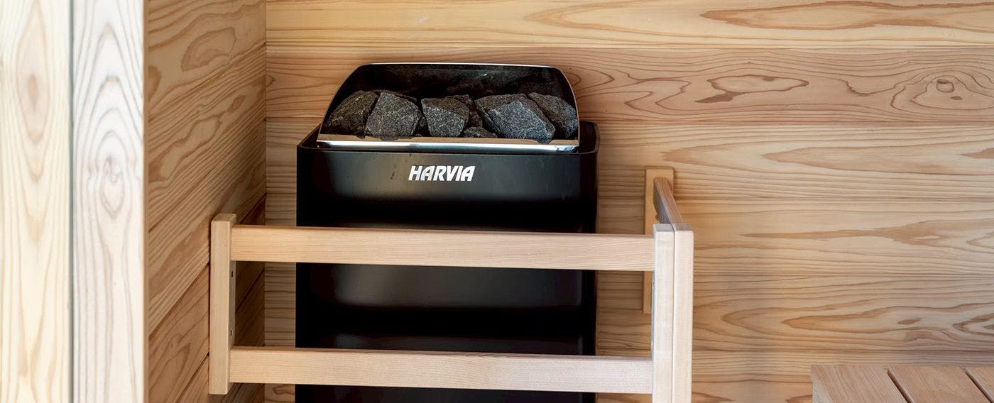 サウナ　水風呂