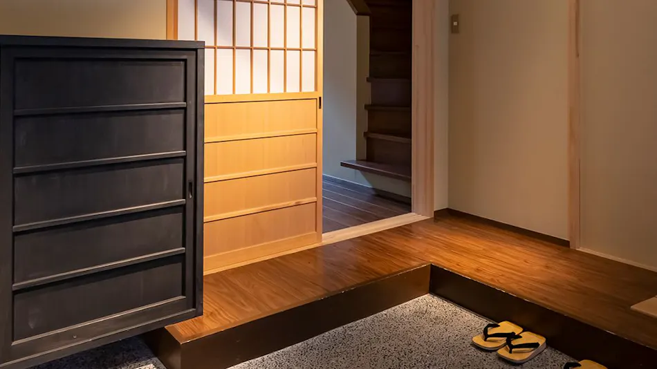 Ikken Machiya Satoi Omiya Gojo Tessen (TESSEN)