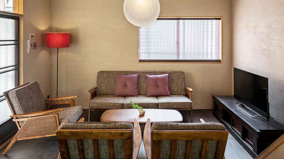 Cho-ya Chawan-zaka <Whole Townhouse Rental>