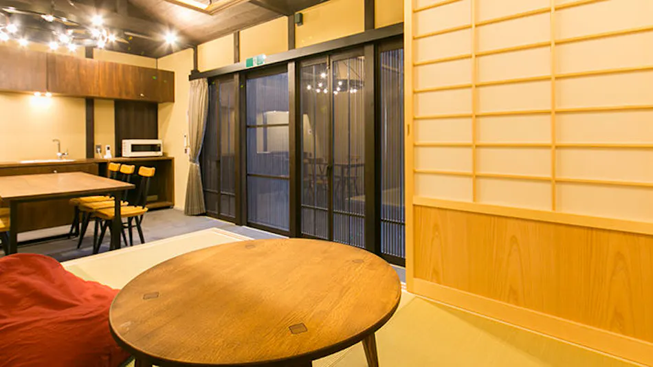 Traditional Townhouse Satoi Omiya Gojo Seishi (Blue Persimmon)