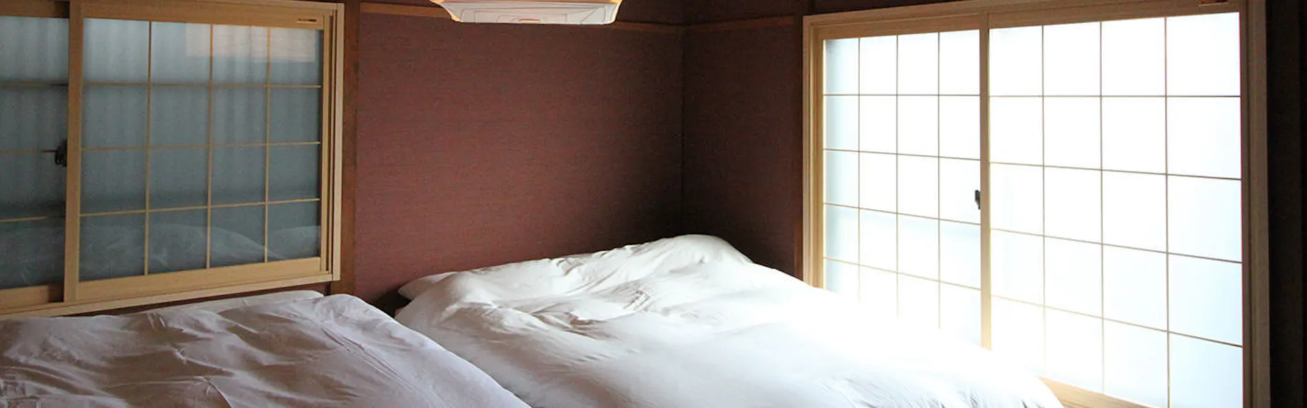 ホスタ東寺 燦