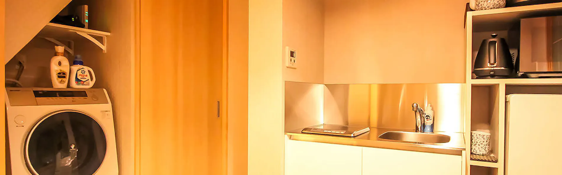 ホスタ東寺 燦