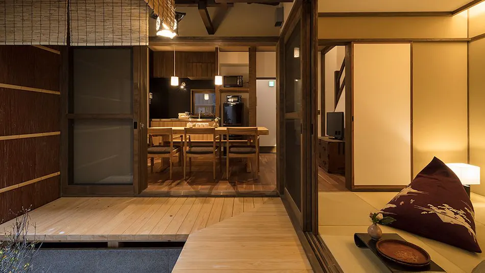 Tenshi Tsukinuke Fujinoma <Whole Townhouse Rental>