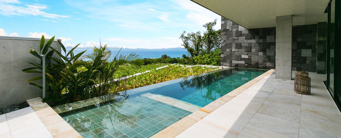 LECEB SESOKO VILLA ヒルズ