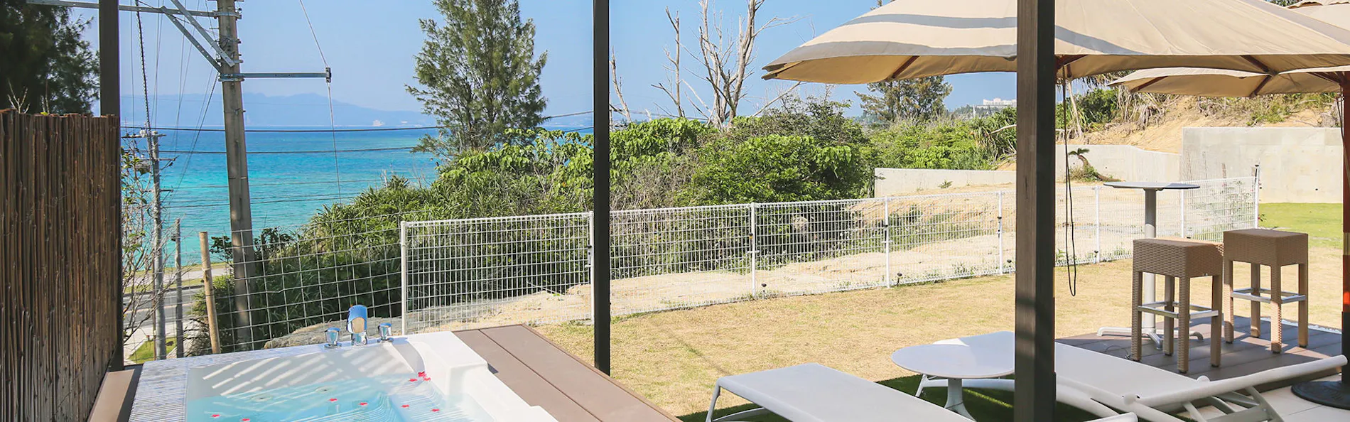 ハーミットヒルズ沖縄 with COLORS