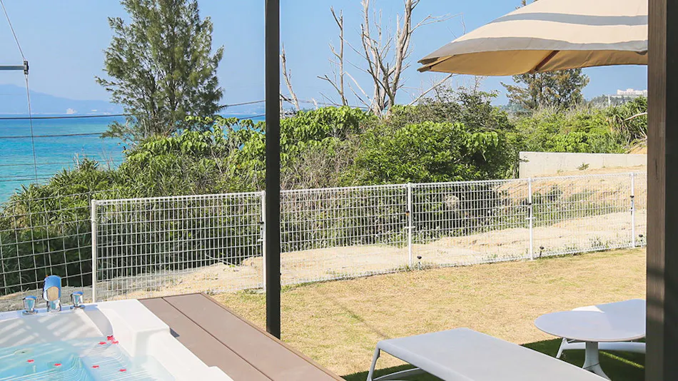 Hermit Hills Okinawa with COLORS