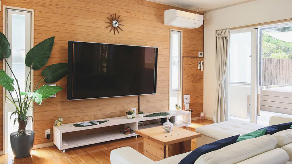 Hermit Hills Okinawa with COLORS