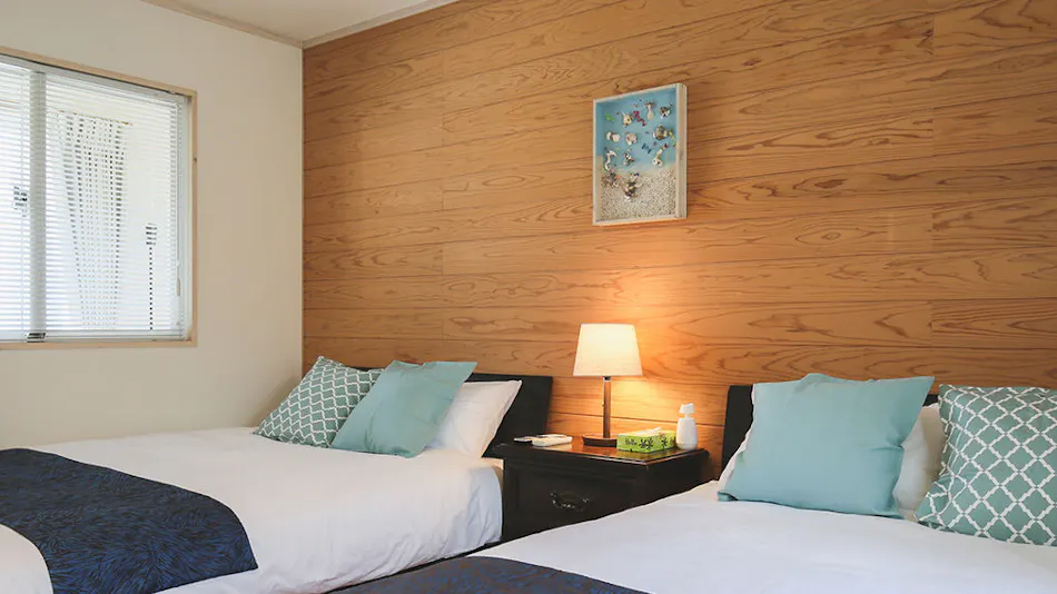 Hermit Hills Okinawa with COLORS