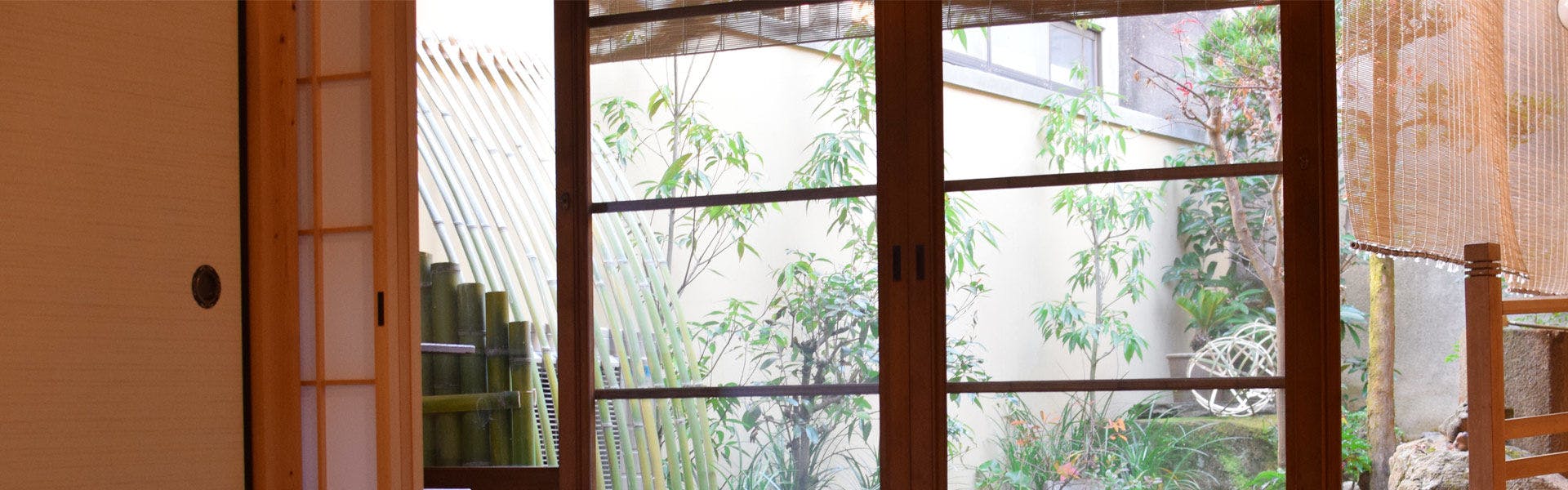 หน้าต่างห้องพัก