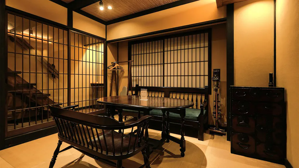 Tsumugi Nishinotoin Hanayacho