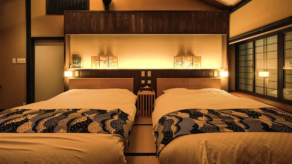 Tsumugi Nishinotoin Hanayacho