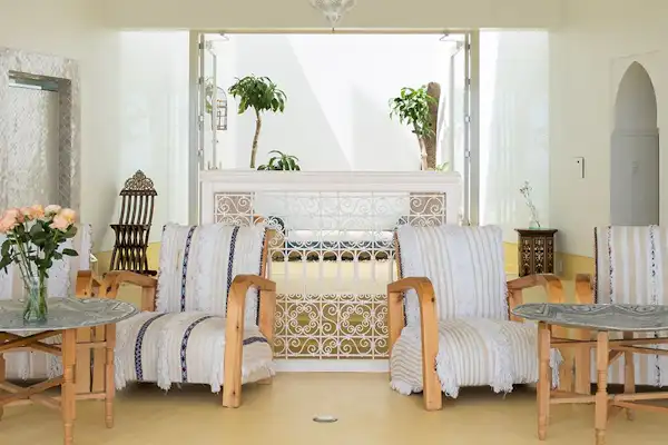 Pemandangan dalam bilik