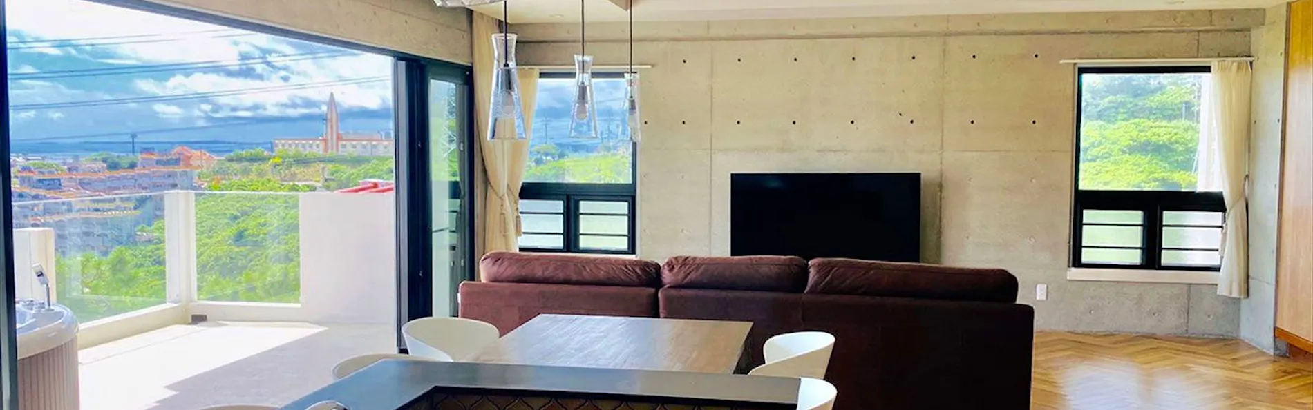 CONDOMINIUM 紅-BIN-