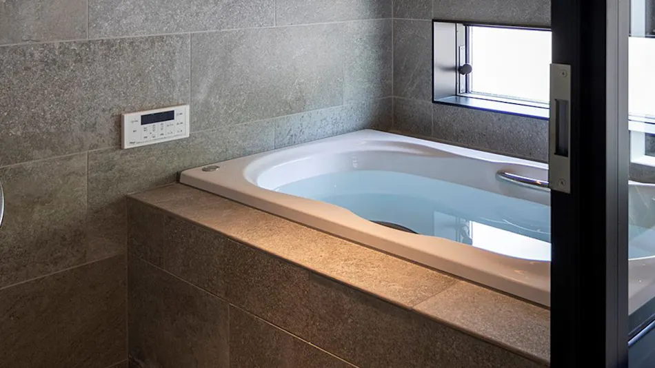 BRIDGE Coastal Villa