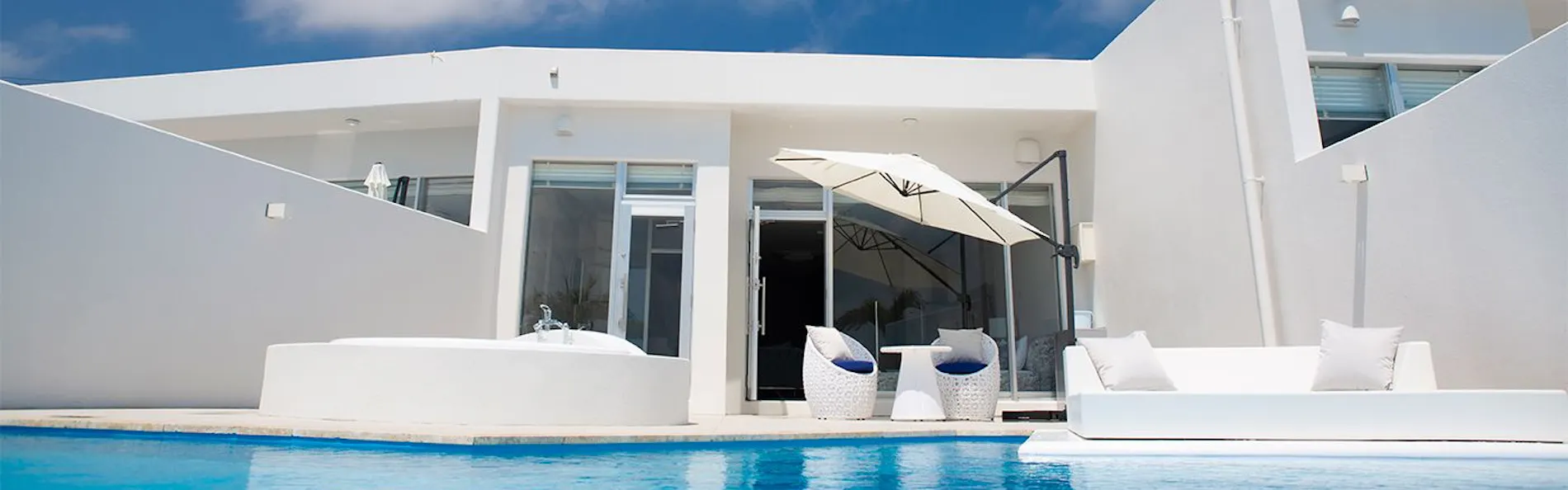 Ronsard Resort IRABU