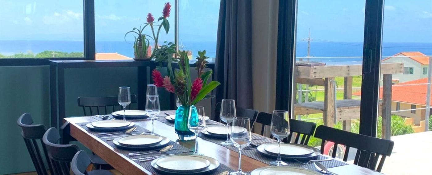 พื้นที่นั่งเล่น