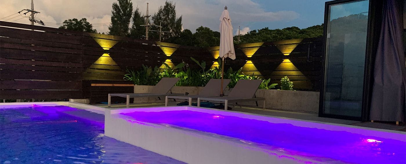 สระว่ายน้ำ