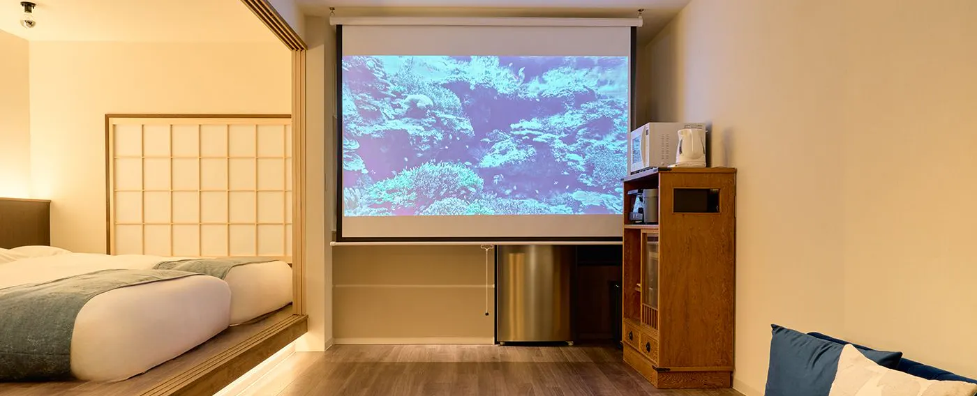 プロジェクター