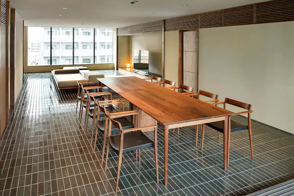 ห้องนั่งเล่นและห้องรับประทานอาหาร