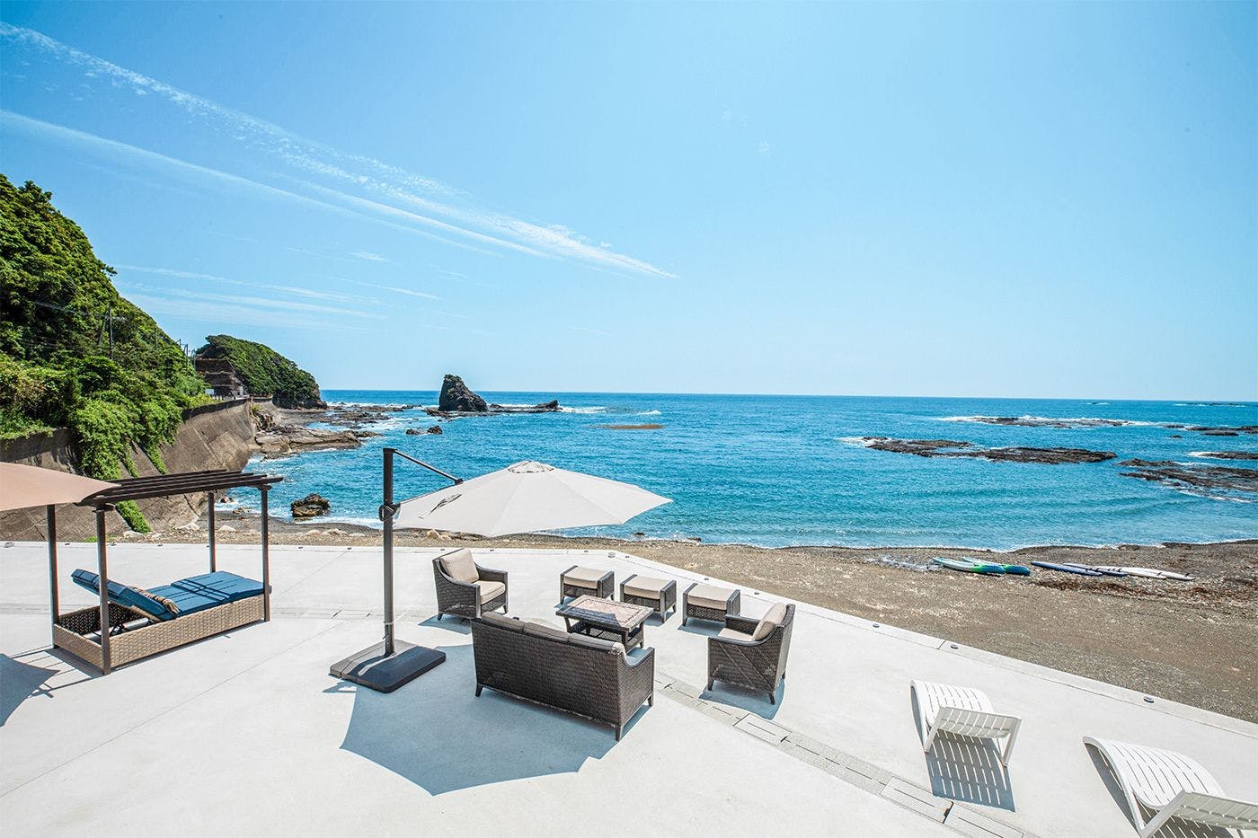 オーシャンフロントテラス