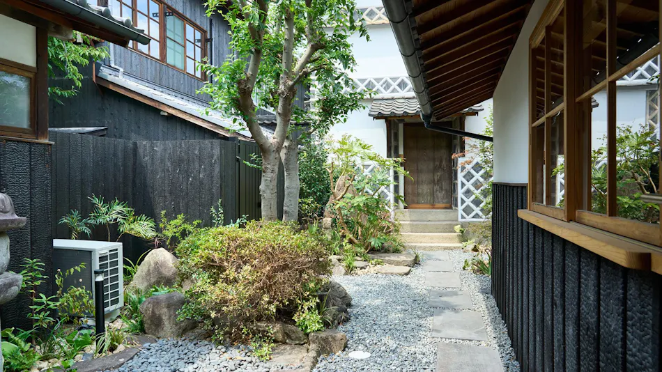 HAKUHA