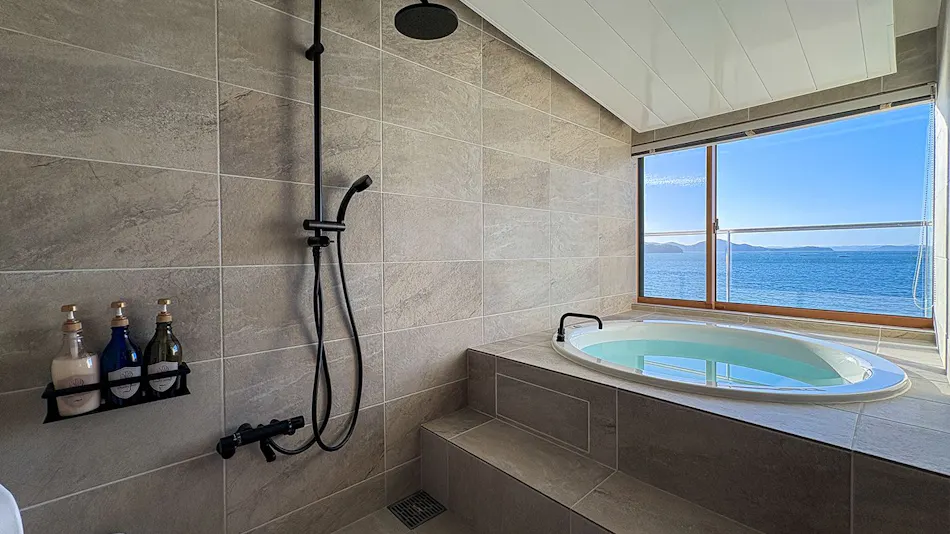 NAGISATO VILLA CLOVER