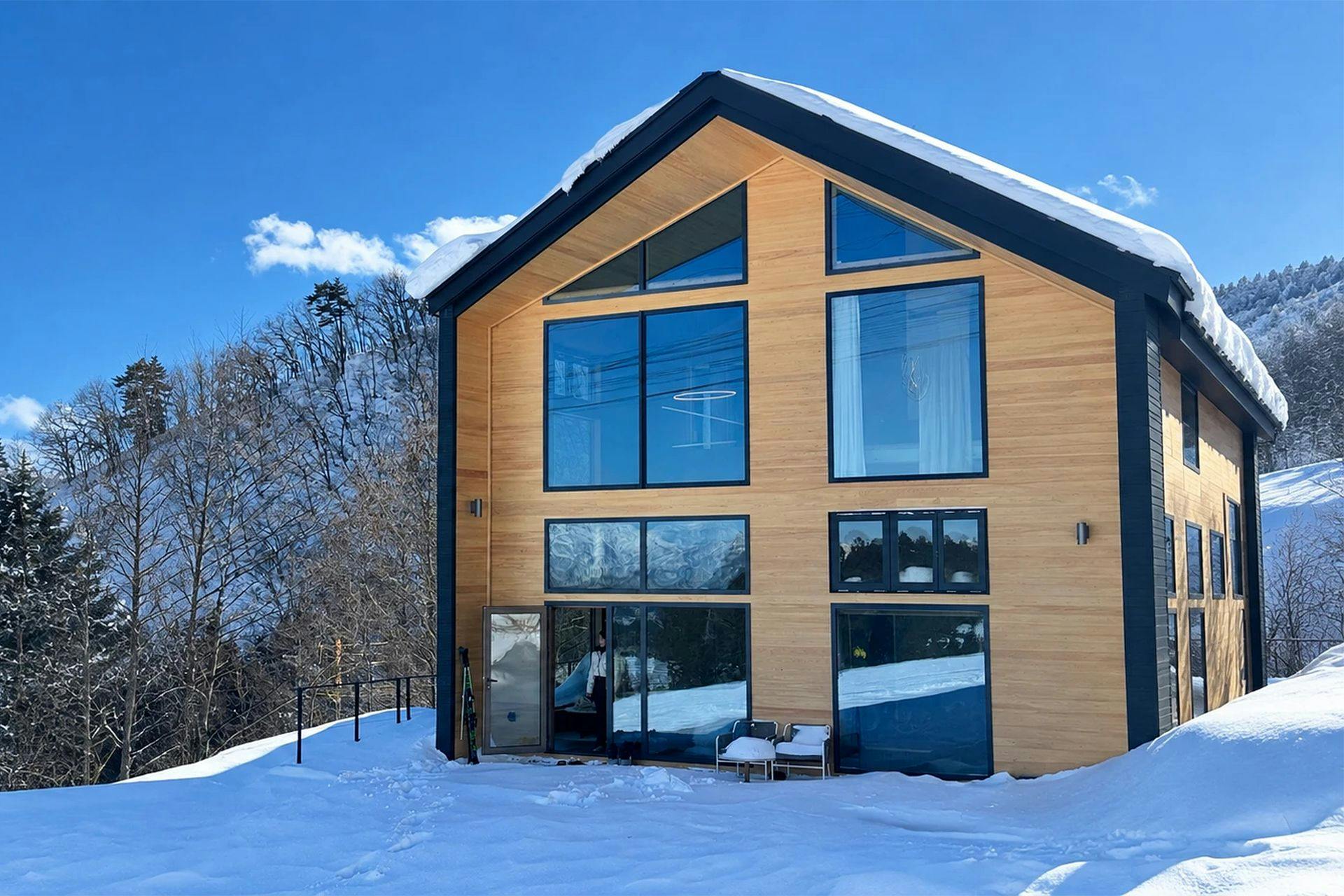 THE 1/3rd HAKUBA