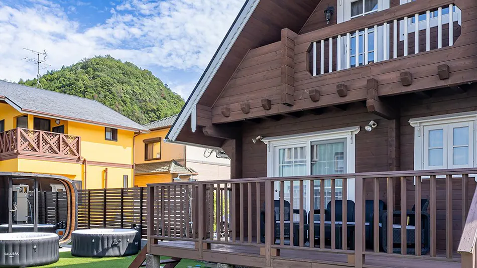 VILLA & SAUNA NAGIOTO