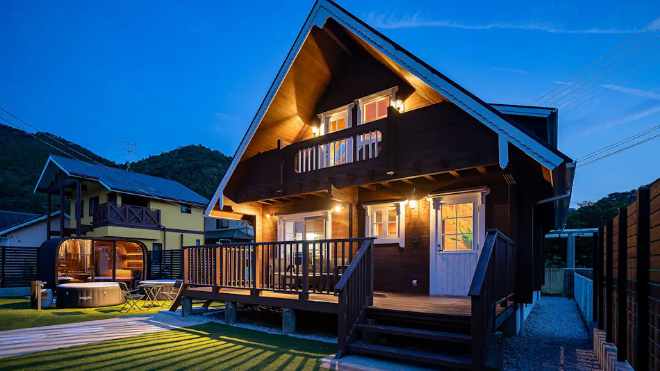 VILLA & SAUNA NAGIOTO