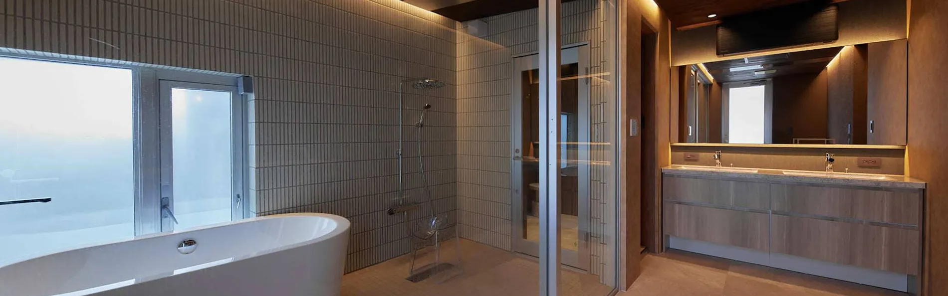 IZA premium ISESHIMA