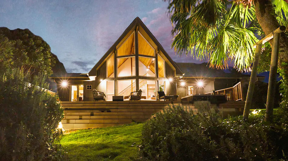 Monterey House by SANA