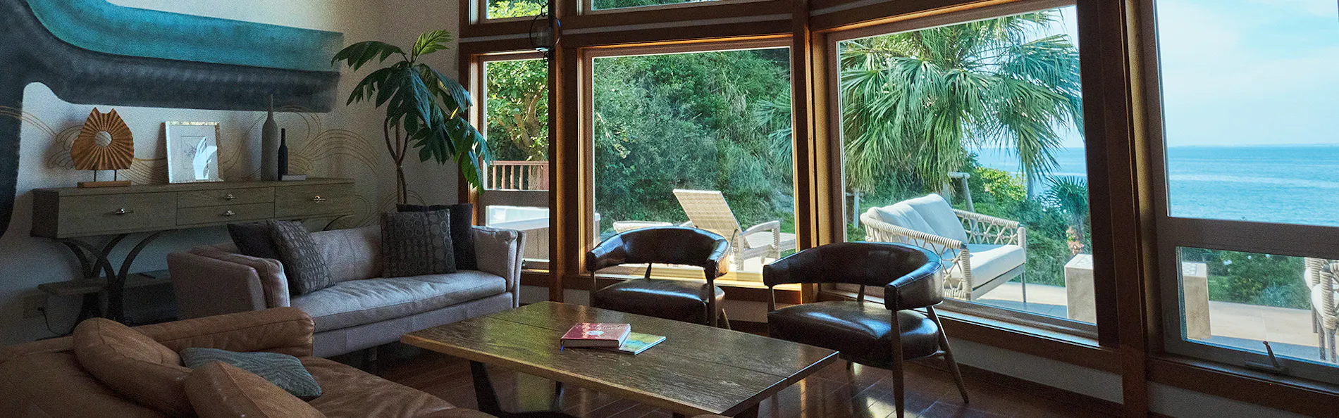 Monterey House by SANA