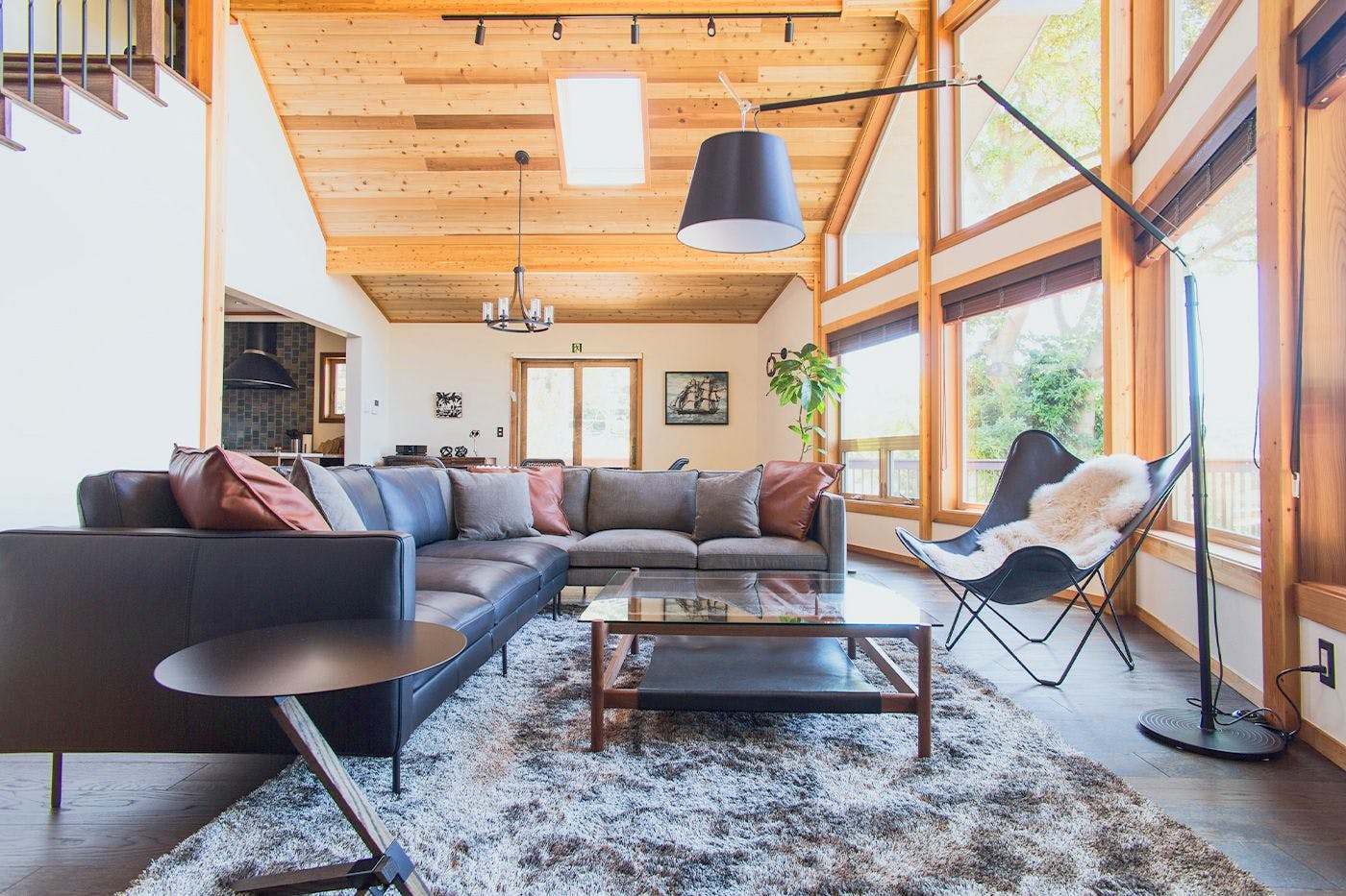 Monterey House by SANA