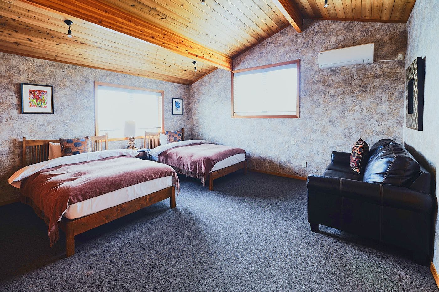 Monterey House by SANA