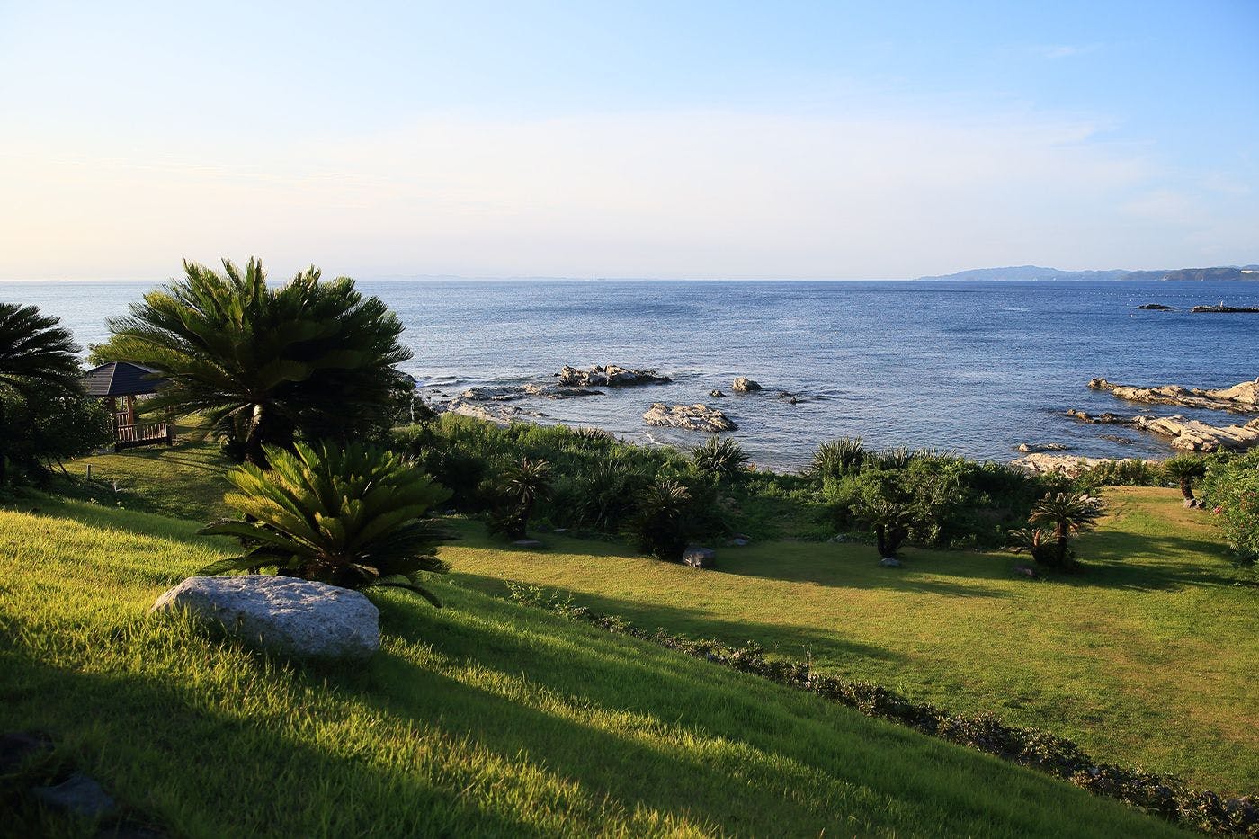 Monterey House by SANA