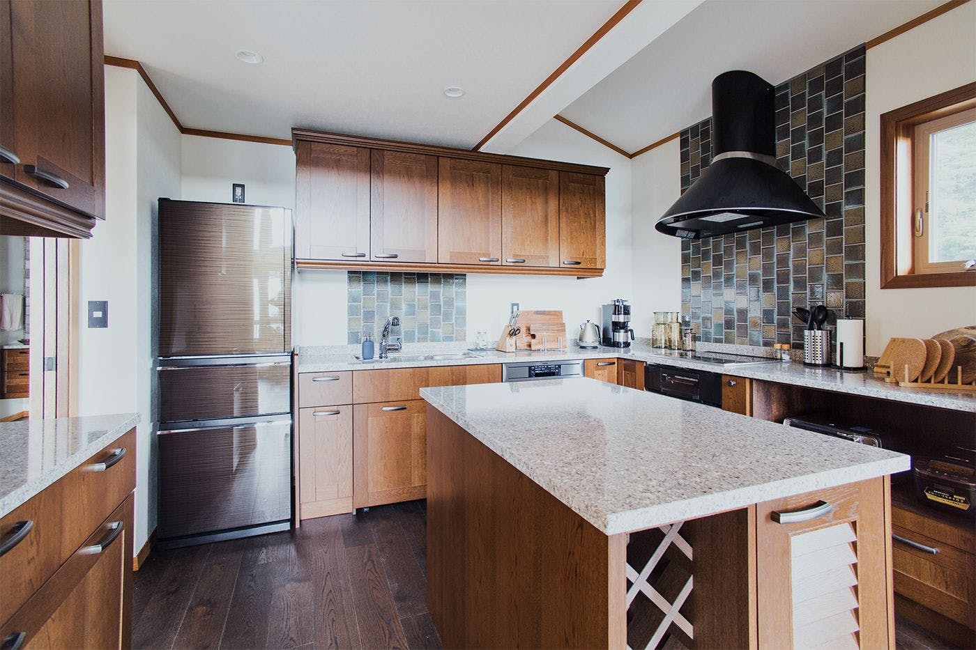 Monterey House by SANA
