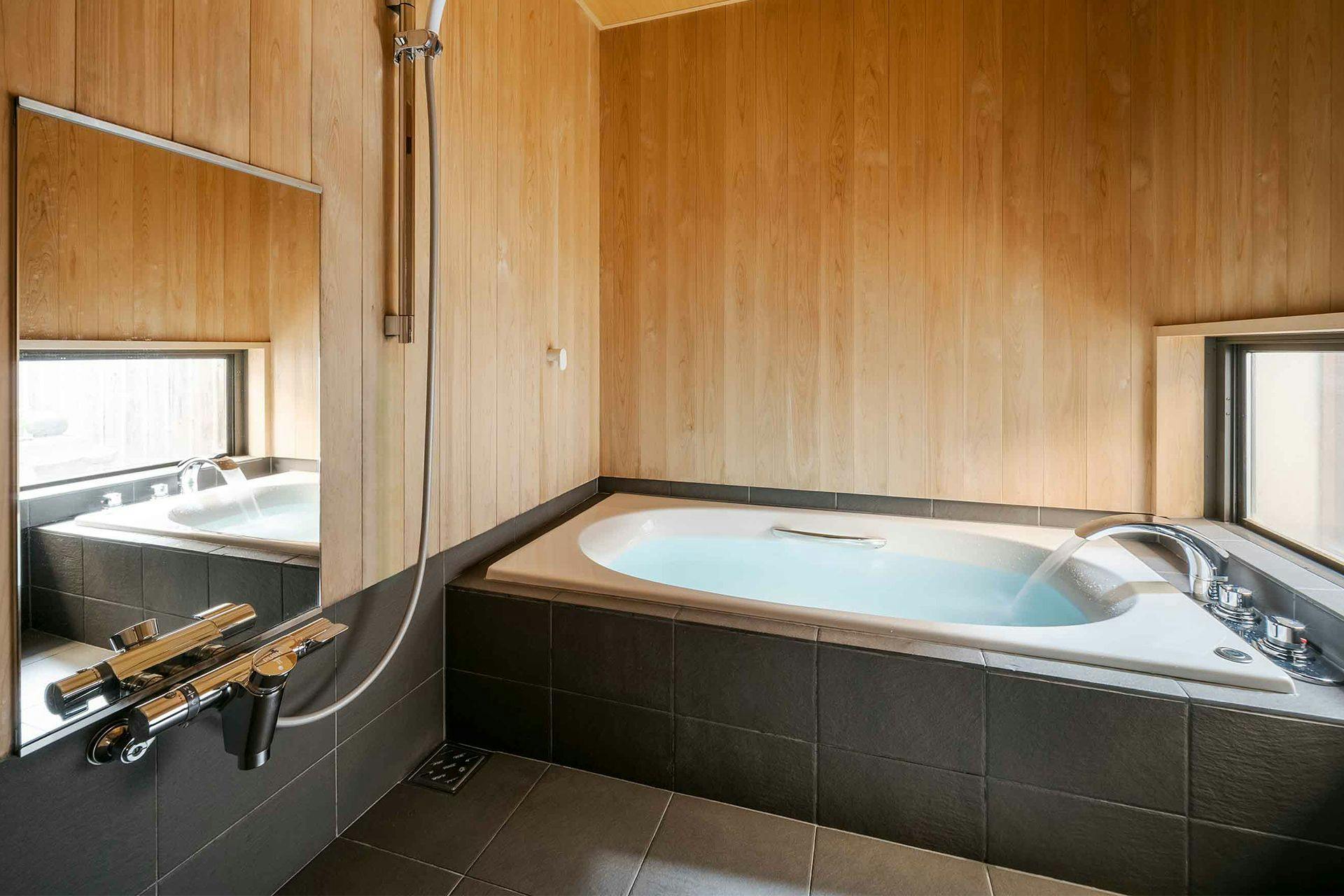 ห้องน้ำ