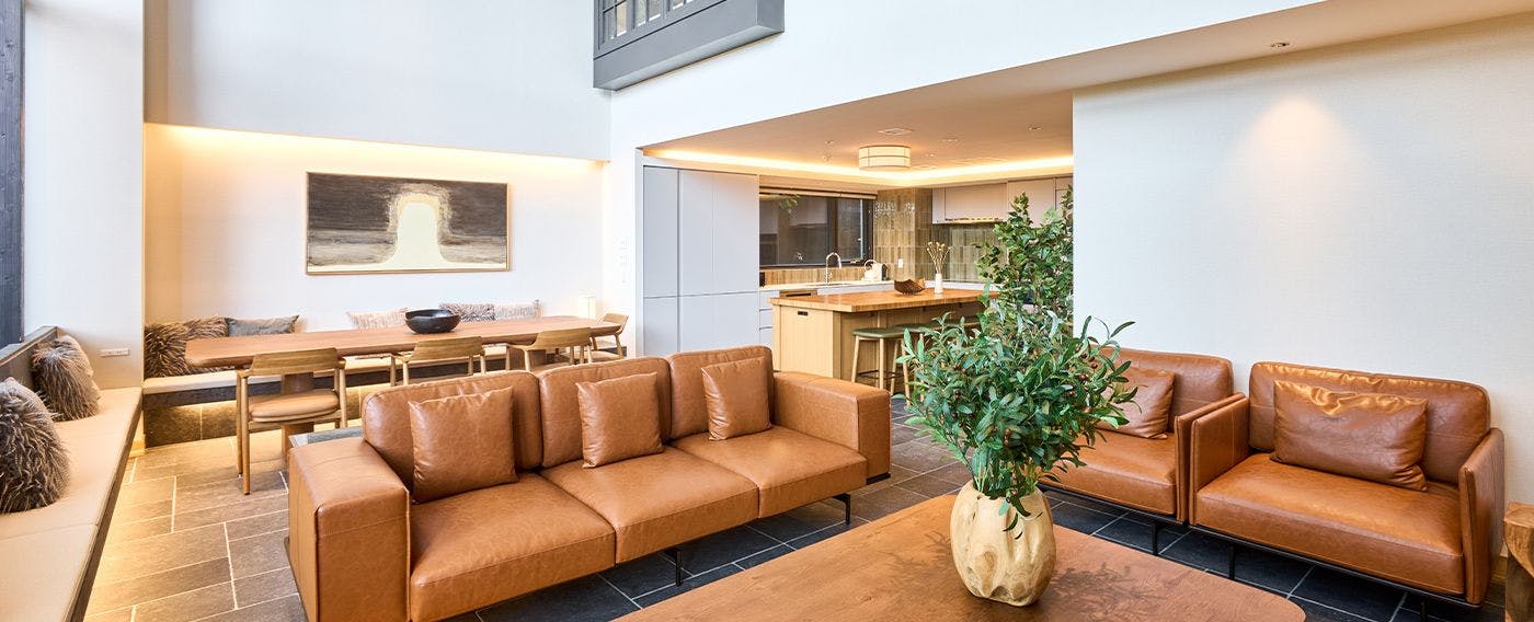 Niseko Central House & Apartment